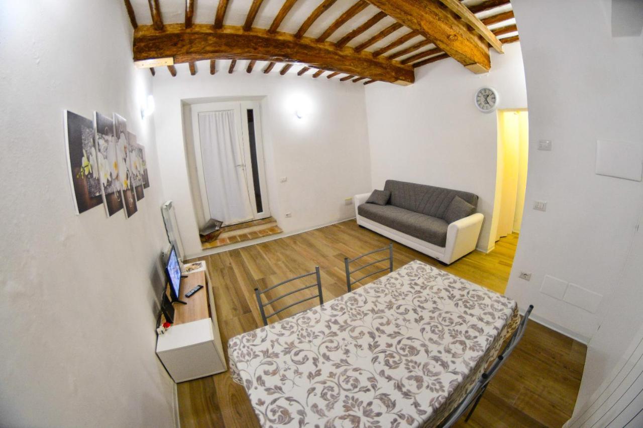 A Casa Di Silvia Apartment Foligno